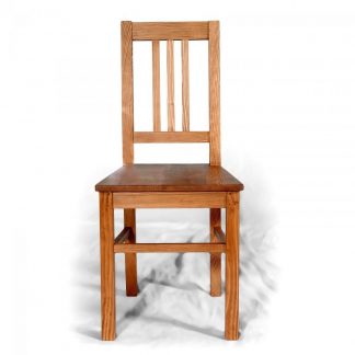ručně vyrobená smrková židle