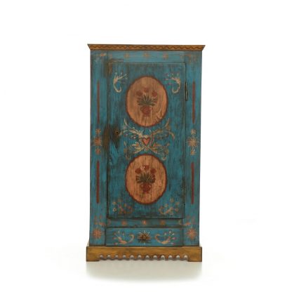 Modrá malovaná jednodveřová skříň Modrá malovaná jednodveřová skříň