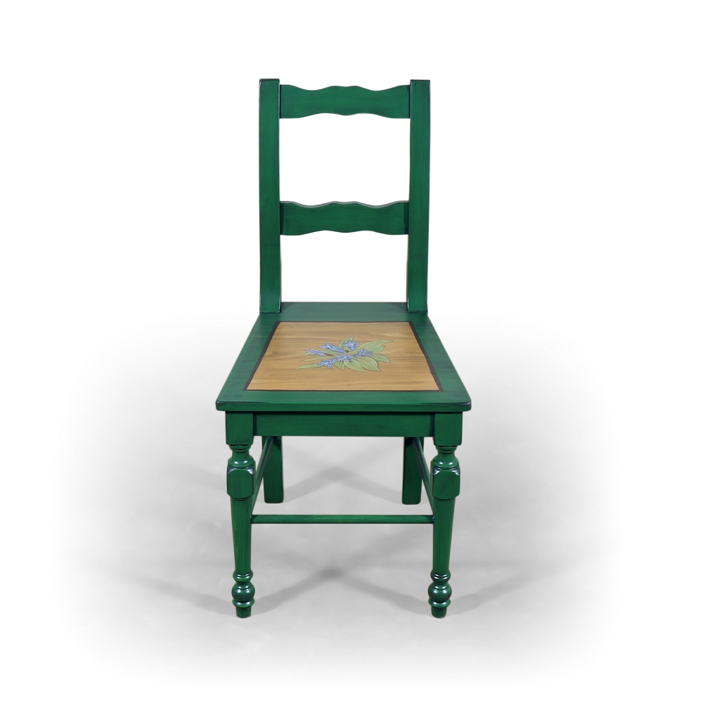 malovaná židle z masivu Svět pokladů