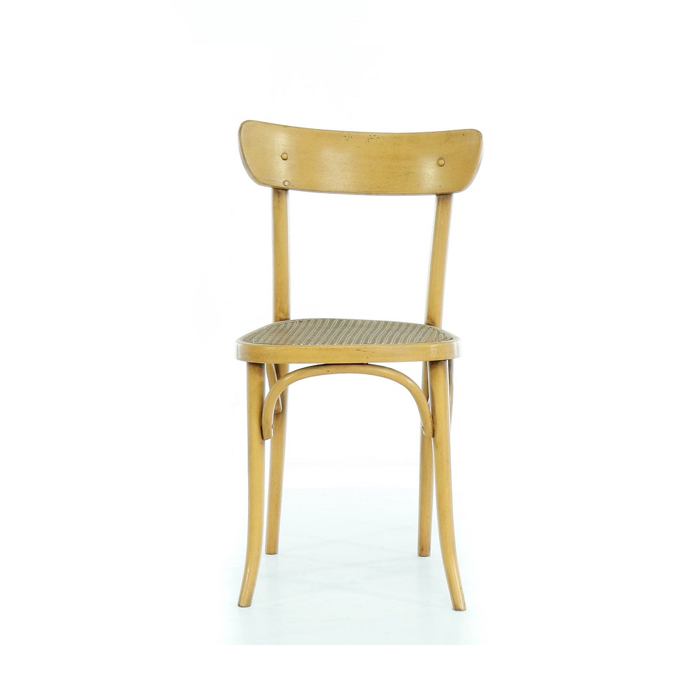 Žlutá židle z ohýbaného dřeva