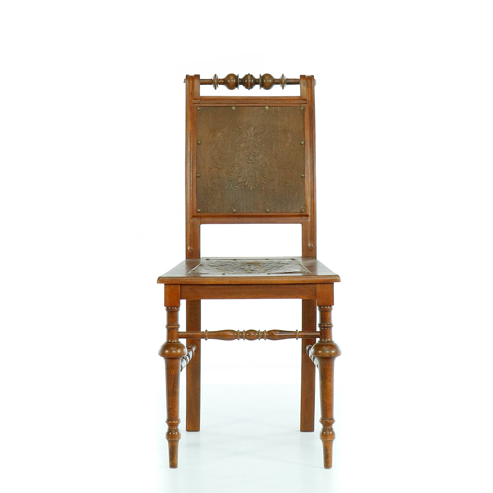 Originální restaurovaná židle