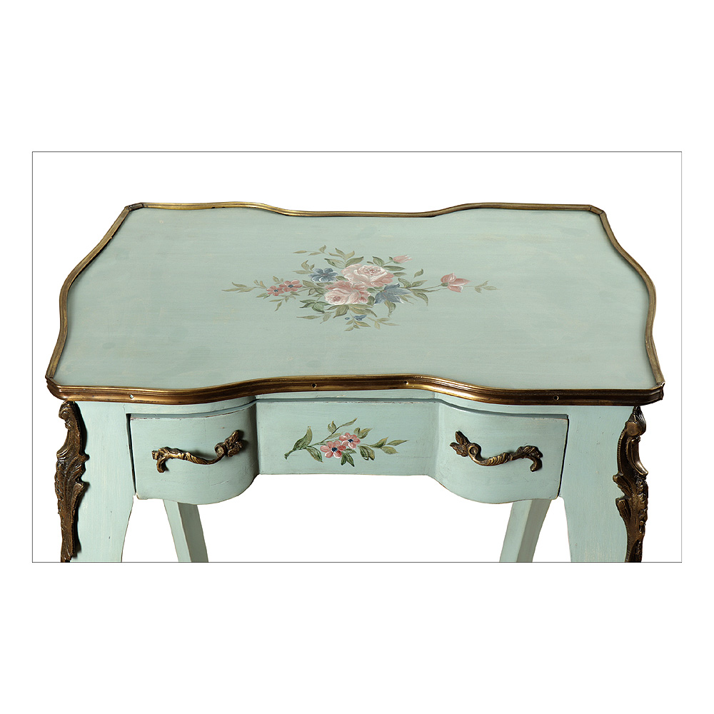 Malovaný psací stolek - replika originálu z období Ludvíka XVI