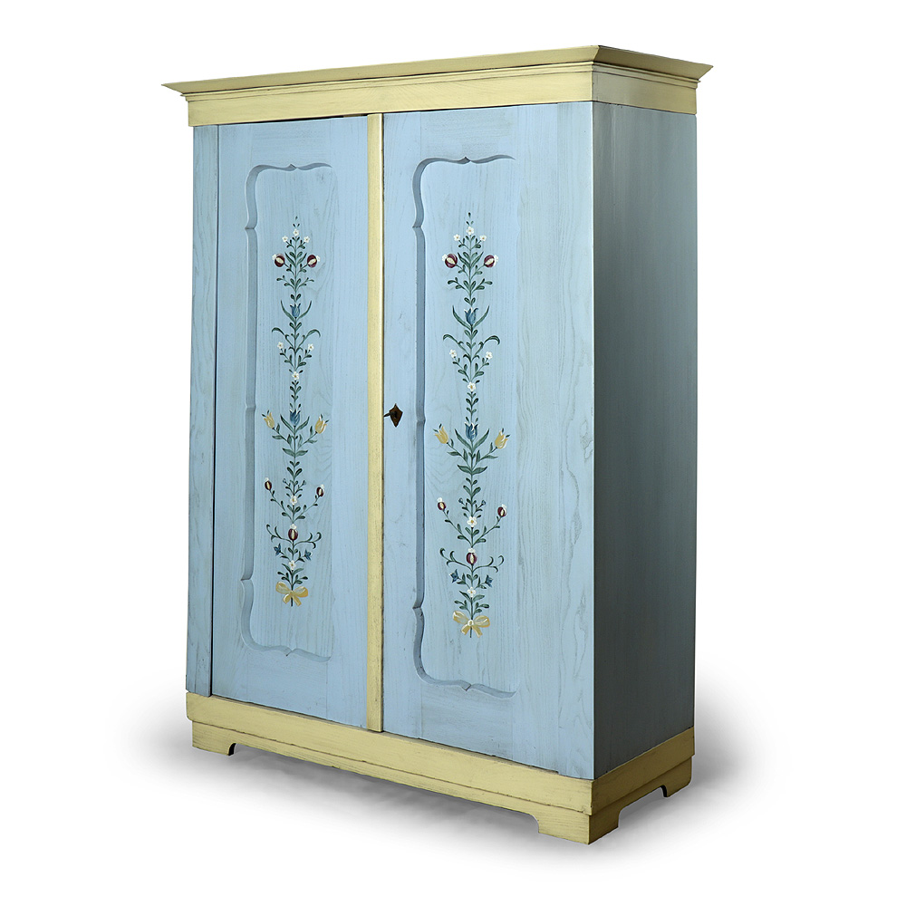 Malovaná selská dubová skříň s moravským dekorem