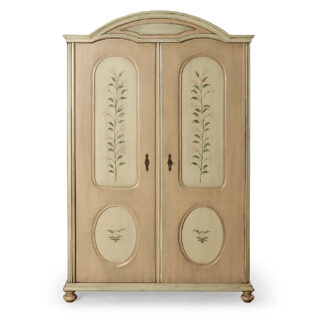 Policová malovaná šatní skříň