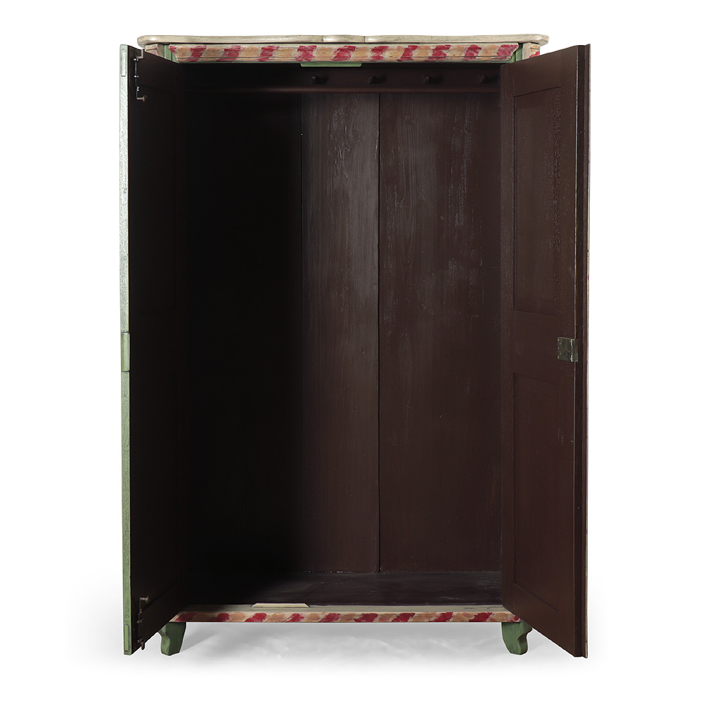 IDZ385b Malovaná šatní skříň z masivního dubového dřeva s alegorickým vyobrazením čtyř ročních období Malovaná šatní skříň z masivního dubového dřeva s alegorickým vyobrazením čtyř ročních období