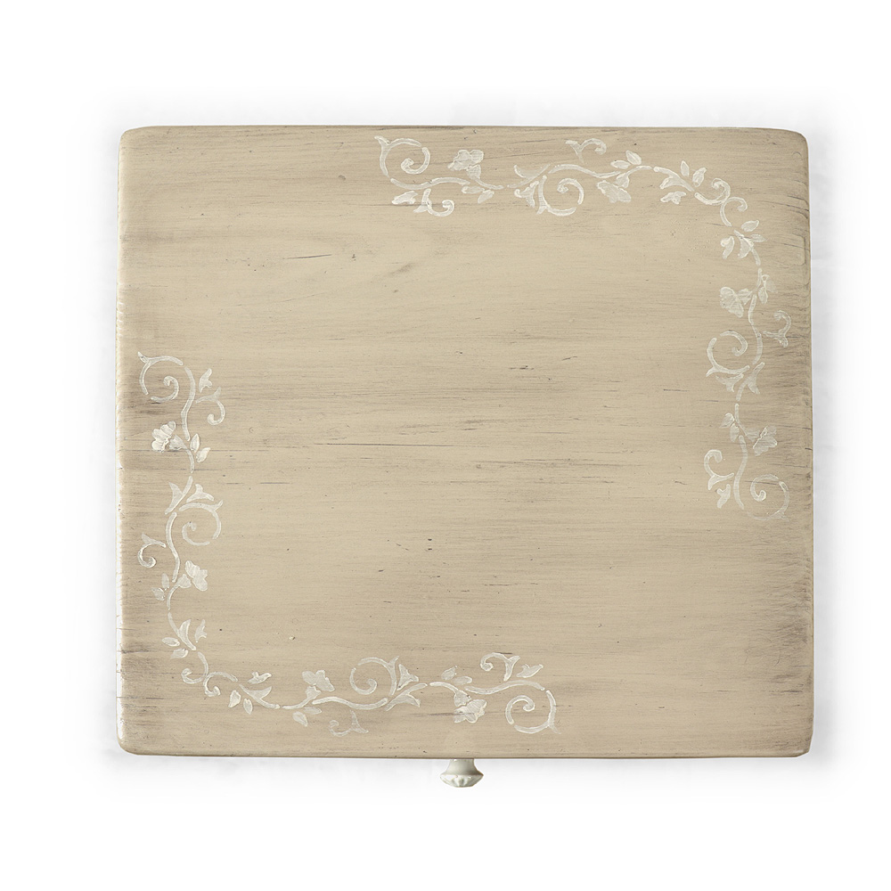 IDZ395c Bohatě malovaný repasovaný stoleček Bohatě malovaný repasovaný stoleček